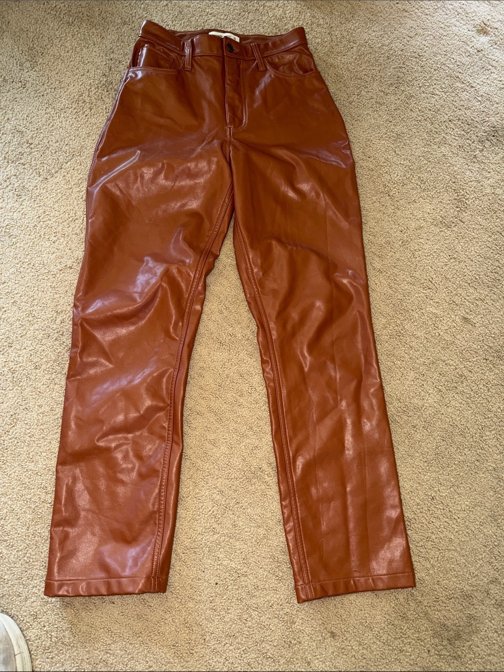 Abercrombie & Fitch Faux Leather Pants Straight Leg Mid Rise Cognac Brown Size 2